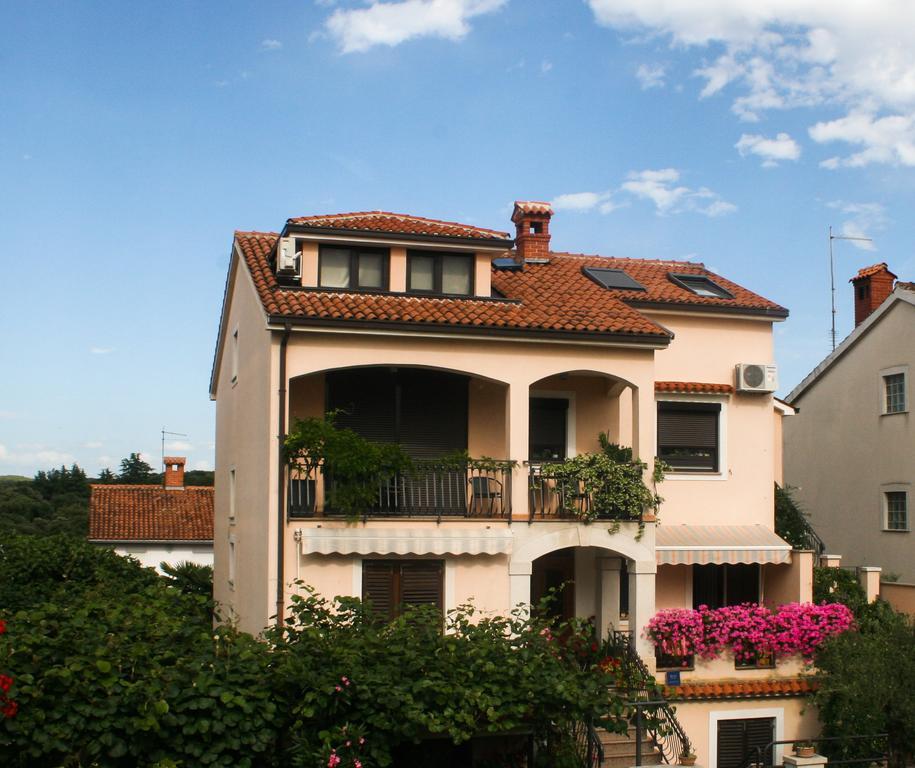Apartment Ljubica Vrsar Exterior foto